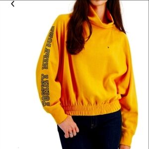 Tommy Hilfiger crowlneck sweater